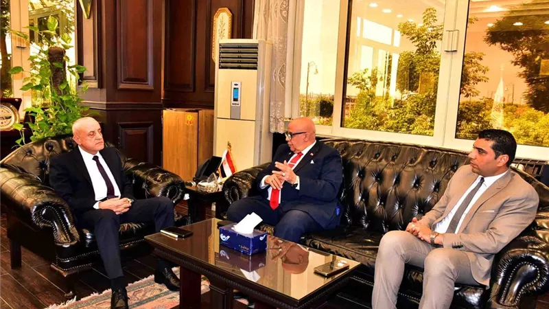 محافظ الأقصر يلتقى رئيس الجامعة لبحث التعاون المشترك