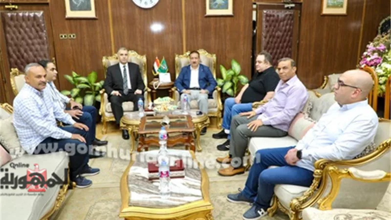 محافظ المنوفية يستقبل مدير الأمن وقيادات الشرطة