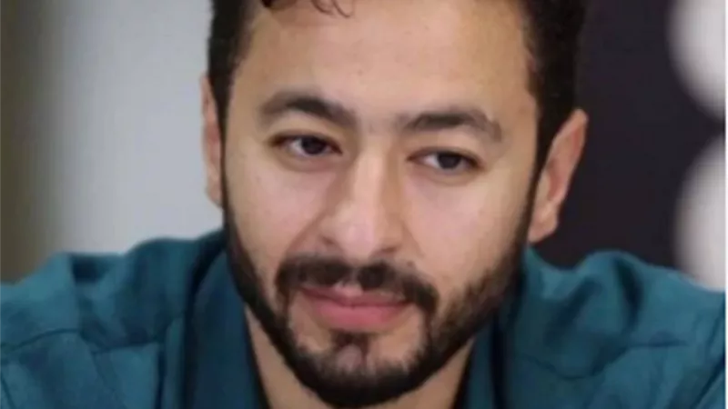 حمادة هلال يطالب الجمهور بالدعاء لحماه بالشفاء