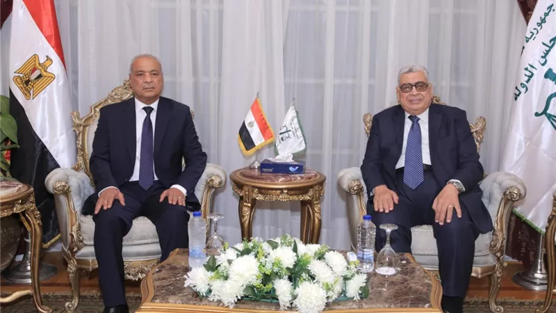 رئيس مجلس الدولة يستقبل رئيس هيئة النيابة الإدارية لتقديم التهنئة