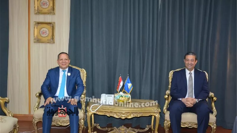 رئيس جامعة دمياط للمحافظ.. إمكانيات الجامعة في خدمة مسيرة التنمية