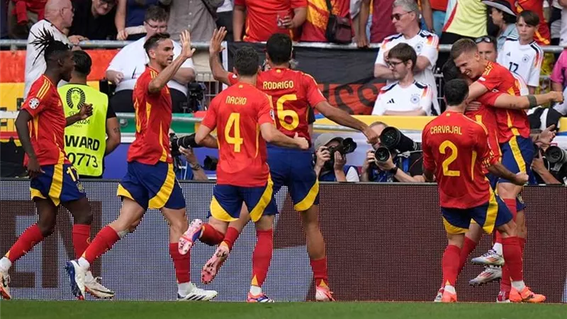 برشلونة يتوصل لاتفاق شفهي مع نيكو ويليامز