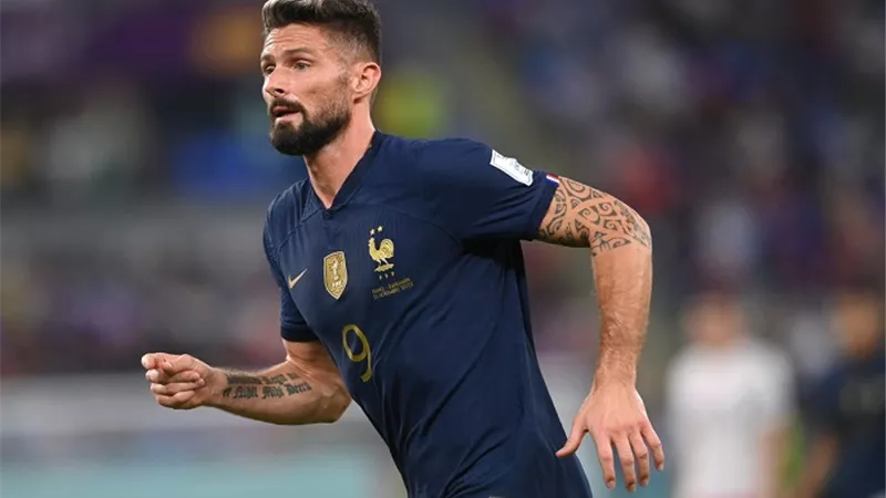 جيرو يتخذ القرار الصعب بعد خروج منتخب فرنسا من يورو 2024