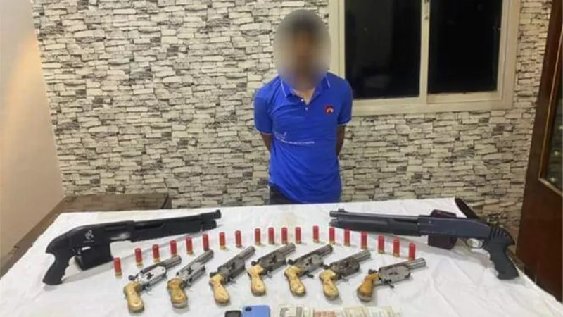 ضبط عاطل يتاجر فى السلاح بالدقهلية