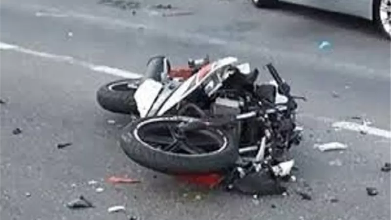 إصابة 3 بينهما مراقبان بالثانوية في تصادم موتوسيكلين بالدقهلية