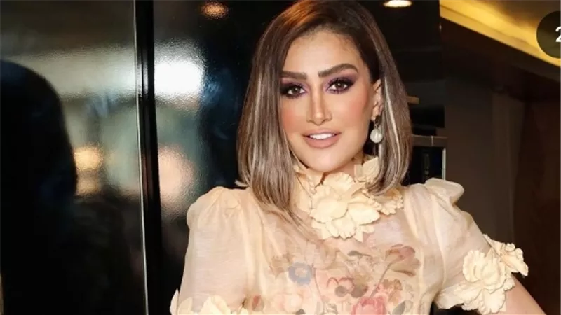 غادة عبدالرازق تحتفل بيوم ميلادها