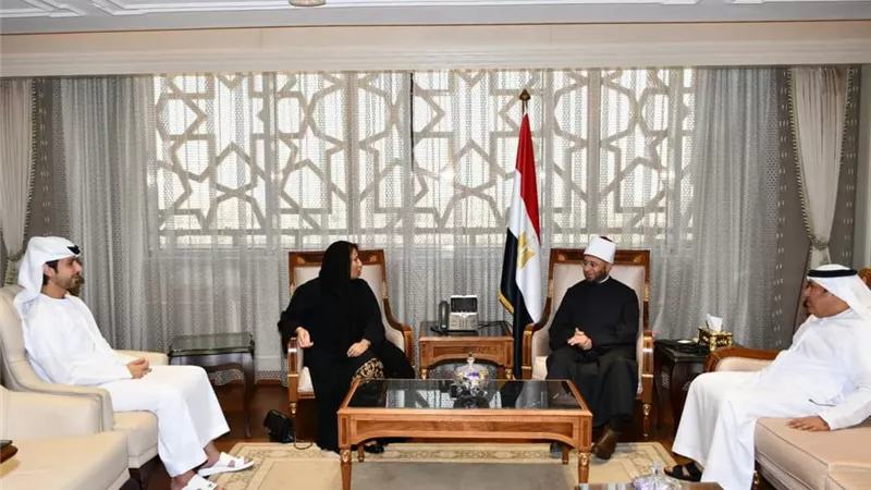 وزير الأوقاف يستقبل سفيرة دولة الإمارات العربية المتحدة بالقاهرة
