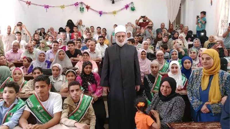 الضويني يكرم أوائل طلاب الشهادتين الابتدائية والإعدادية بالشرقية