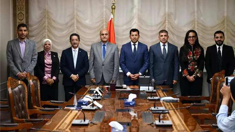وزيرالشباب يشهد توقيع بروتوكول بين الوزارة وجامعة القاهرة الجديدة