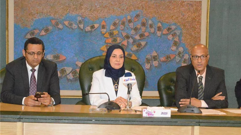 لجنـة الشئون العـربية بنقابة الصحفيين تكرم سفيرة البحرين بالقاهرة
