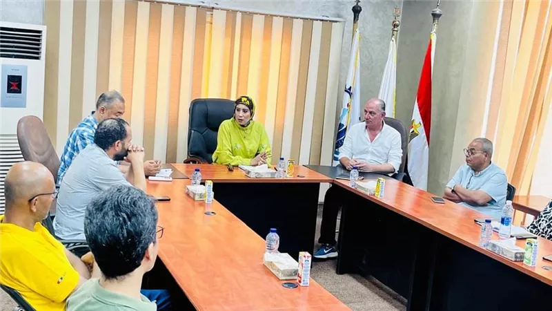 رئيس جهاز السويس الجديدة تؤكد علي التنسيق بين الإدارات