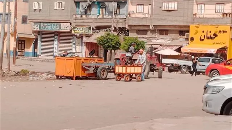 محافظ كفرالشيخ: متابعة حركة النقل وتطهير شبكات الصرف الصحي