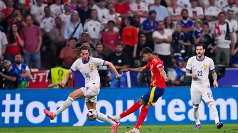 شاهد.. يامال يدرك التعادل لـ إسبانيا أمام فرنسا فى يورو 2024
