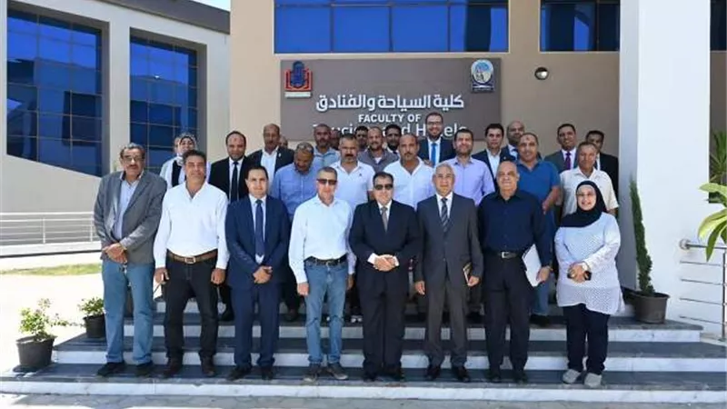 رئيس جامعة المنيا ضمن أعضاء لجنة تقييم إنشاء جامعة الغردقة