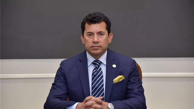 صبحى يوجه بتشكيل فريق من أعضاء اللجنة العليا للرياضيين لمتابعة حالة شذي نجم