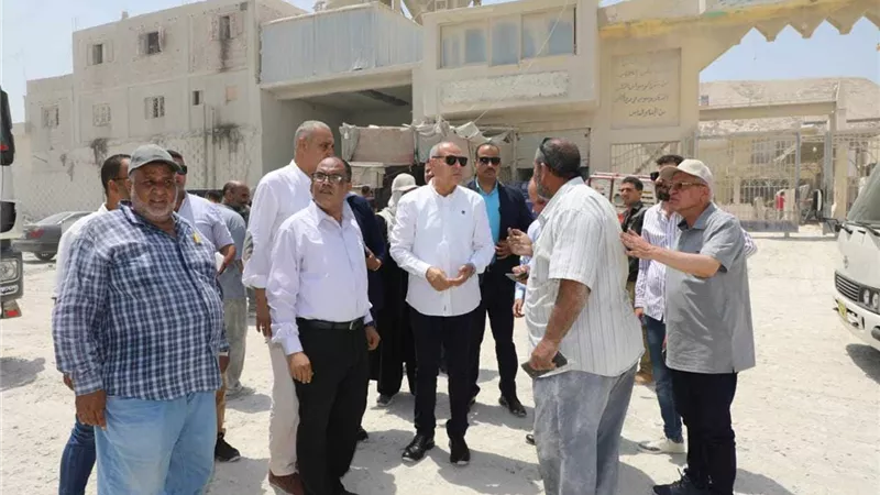 محافظ القاهرة يتفقد شق الثعبان للوقوف على إجراءات تطوير المنطقة