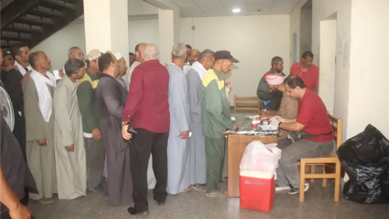نائب عمال مصر :لا استثناءات فى ترقية الموظف
