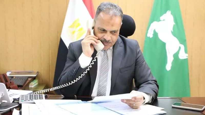 الأشموني يُهنئ أوائل الدبلومات الفنية بالجمهورية من أبناءالمحافظة