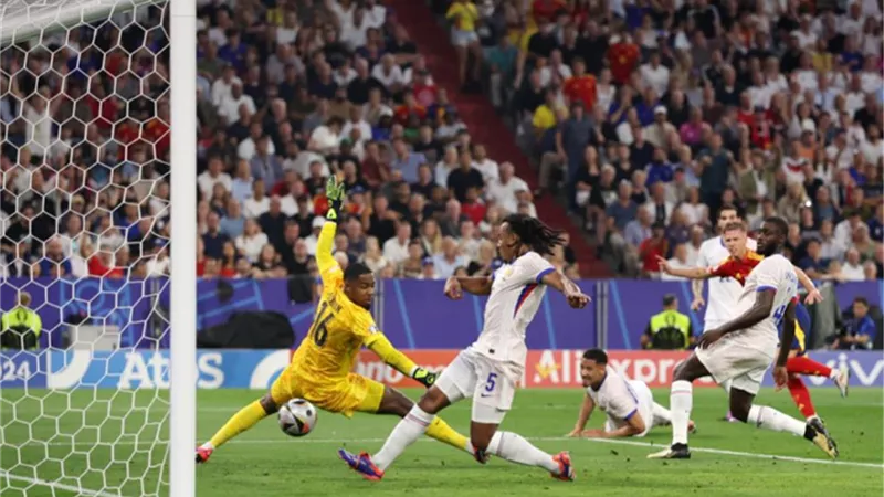 مرور 60 دقيقة.. فرنسا تبحث عن التعادل أمام إسبانيا فى يورو 2024
