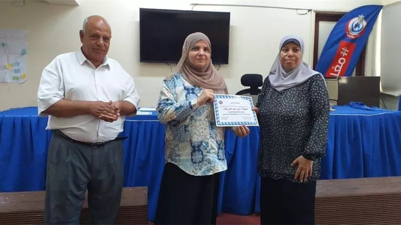 صحة الفيوم تكرم 5 اخصائيات اجتماعيات لتميزهن فى العمل