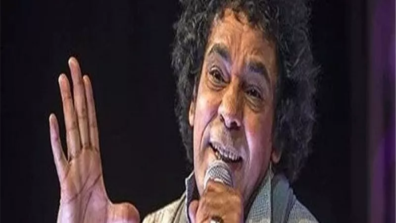 مهرجان العلمين.. موعد دخول الجمهور حفل محمد منير اليوم