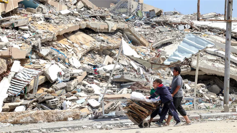 مصدر مسئول ينفي وجود ترتيبات أمنية مع إسرائيل بشأن الحدود مع غزة