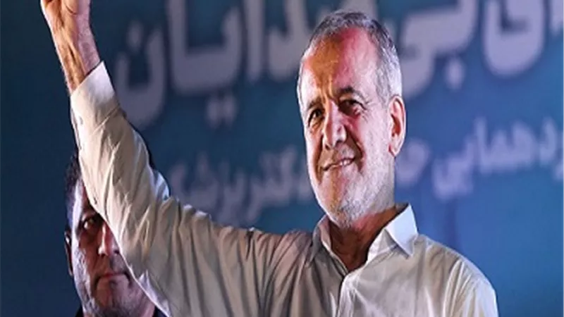 إيران: لن نرضخ للضغوط الأمريكية وعلاقتنا مع روسيا والصين ودية