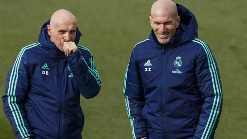 رسميا .. المدرب السابق لريال مدريد يتولى قيادة الأفريقى التونسى