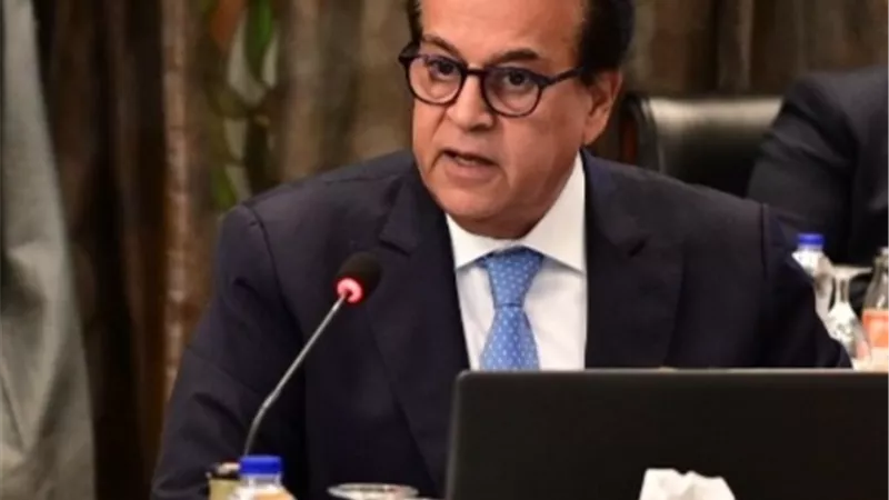 وزير الصحة يعرض خطة محور بناء الإنسان أمام لجنة دراسة برنامج الحكومة
