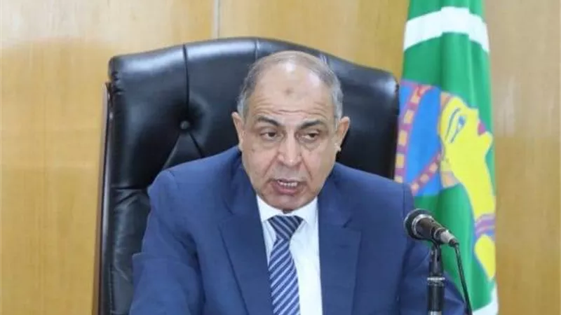 اجراءات قانونية صارمة لردع المتلاعبين بتعريفة التاكسى بالمنيا