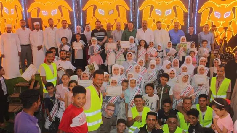 تكريم ٢١٠فائزين فى قريةالعمد بالزقازيق