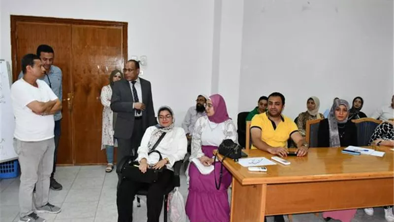 تدريب أعضاء هيئة التدريس جامعة القناة على منصة Thinqi