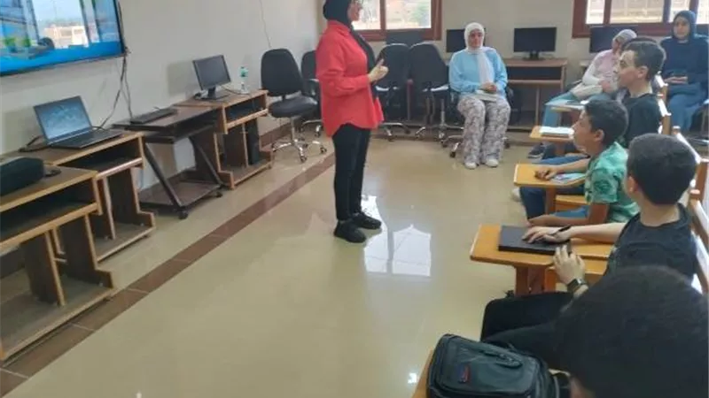 الذكاء الاصطناعى بجامعة كفر الشيخ تعقد دورة أساسيات البرمجة