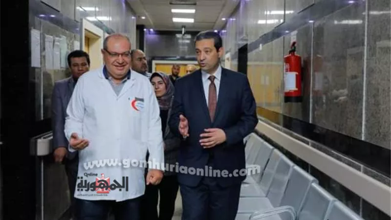 محافظ دمياط يفاجئ المستشفى العام ويشيد بالخدمات الطبية المقدمة