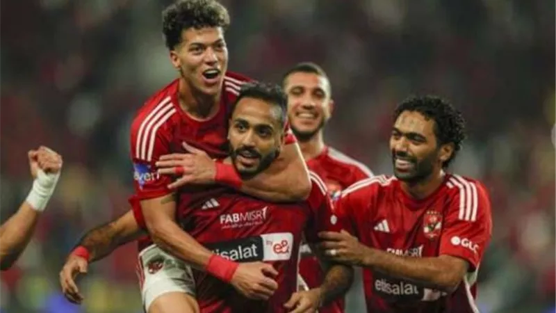 3 لاعبين ينتظرون الانضمام إلى قائمة الأهلي أمام موردن سبورت