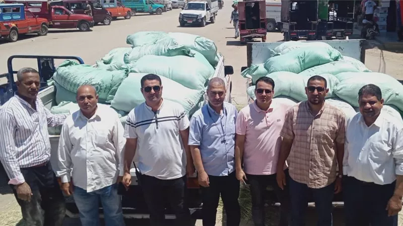 ضبط 4 أطنان دقيق مدعم قبل بيعها بالسوق السوداء بأهناسيا