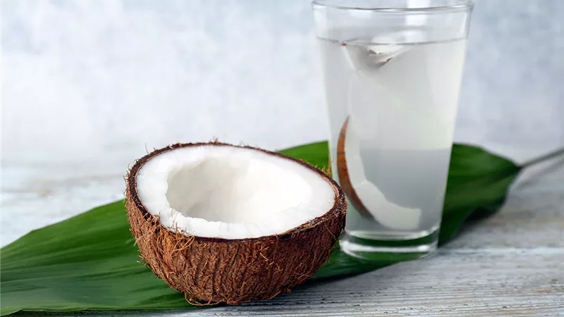 أهمية تناول جوز الهند يوميًا