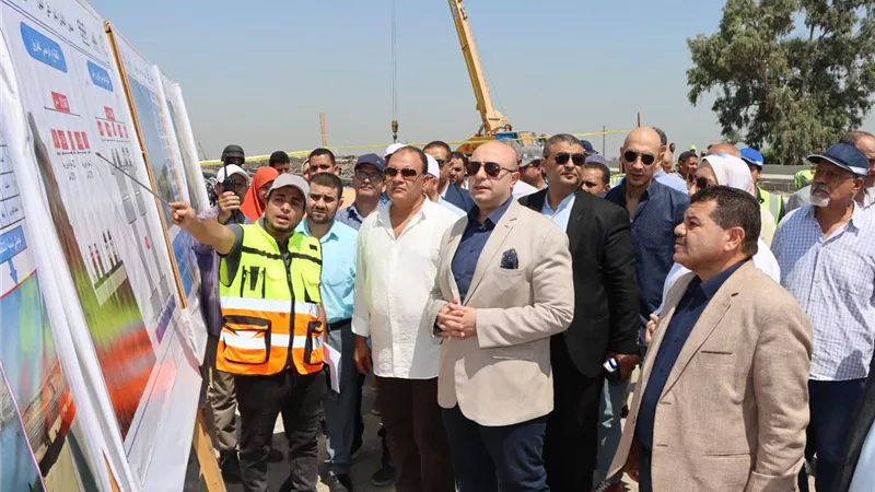 ٧٤% نسبة تنفيذ محور الفشن على النيل والمحافظ يتابع المشروع