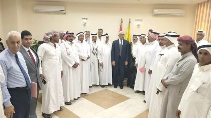 محافظ شمال سيناء يستقبل مشايخ وعواقل وسط سيناء