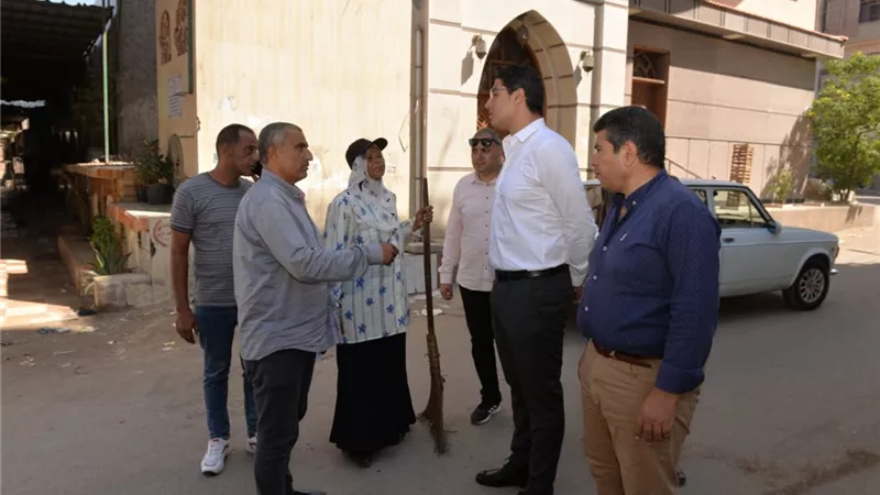 رفع ٧٢٠ طن مخلفات واتربة من شوارع الدقهلية