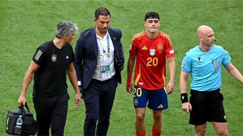 بيان رسمى من برشلونة بشأن اصابة بيدرى