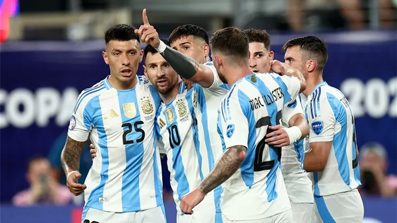اتحاد الكرة الفرنسي يشكو منتخب الأرجنتين للفيفا