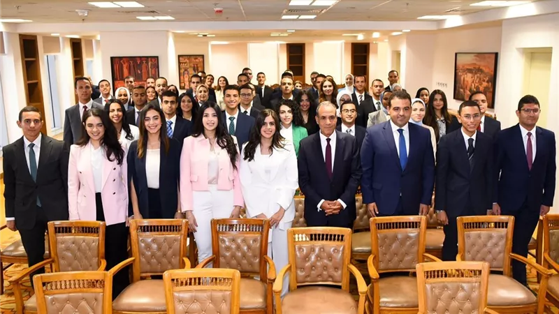 وزير الخارجية يشهد مراسم أداء القسم للدفعة الجديدة من الملحقين الدبلوماسيين