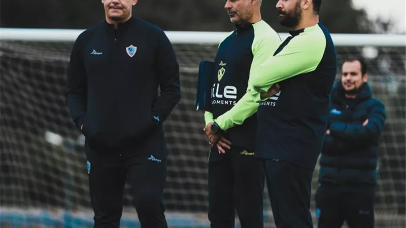 موسيماني أشاد به.. شاهد الزمالك يحصل علي توقيع لاعب الأهلي السابق