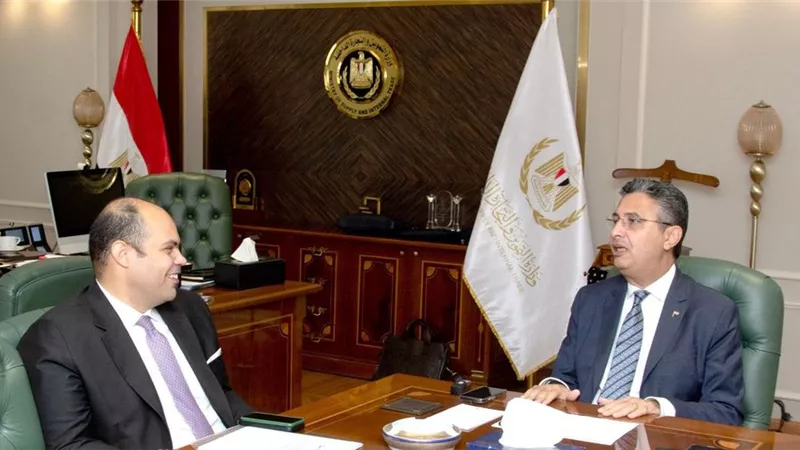 وزارة التموين وجهاز حماية المنافسة يبحثان أوجه التعاون المشتركة