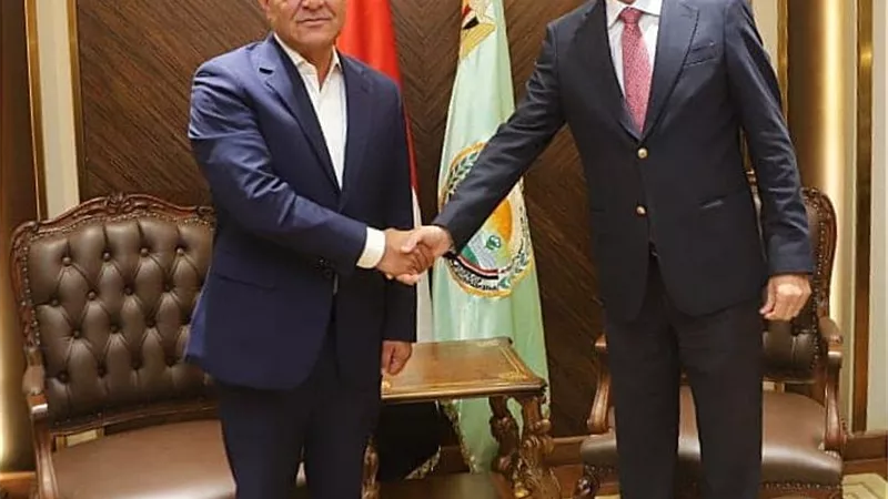 وزير الزراعة يستقبل مدير المركز الاقليمي للاصلاح الزراعي
