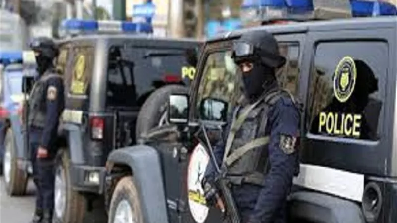 القبض على معلمين الكيف وتجار السلاح في الصعيد
