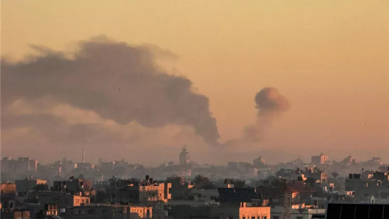 قتلى وجرحى في غارة إسرائيلية على منزل شرق خان يونس