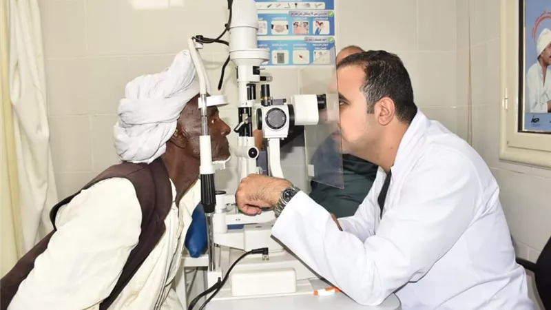 التعليم العالي: 719498 مستفيدًا من قوافل الجامعات الطبية
