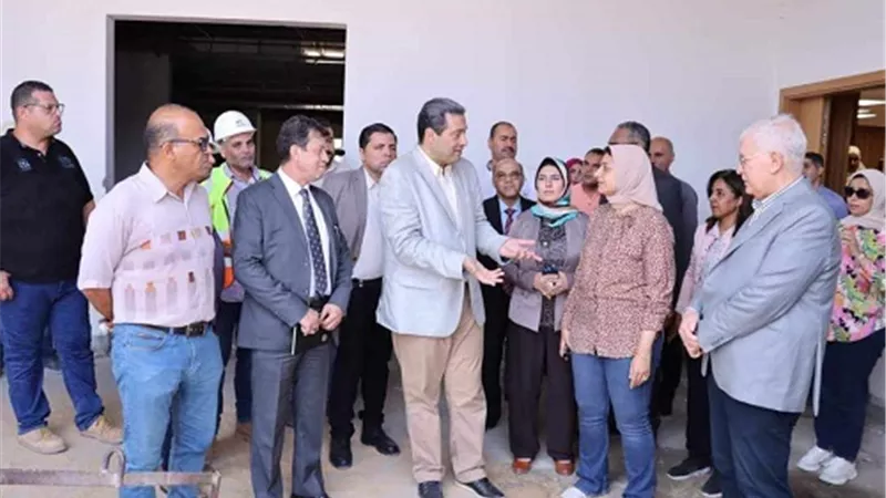 محافظ دمياط يتابع مشروع إنشاء مبنى الديوان العام